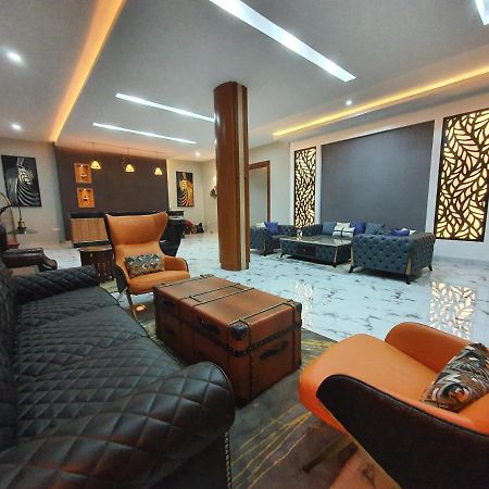 Silver Palm Hotel อารูชา ภายนอก รูปภาพ